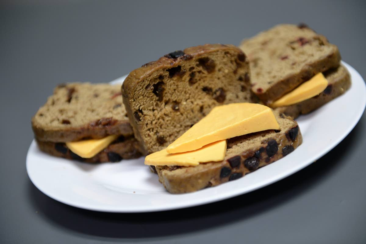 File
Bun and cheese, a traditional snack during Easter time in Jamaica.