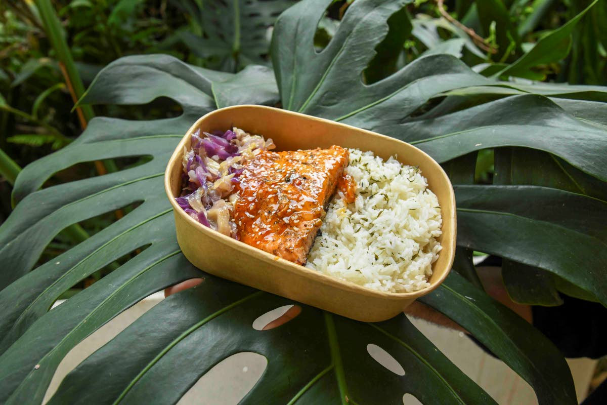 Pan-seared spicy Thai grilled salmon glazed in a home-made sweet chilli sauce with jasmine rice and vegetable slaw. 