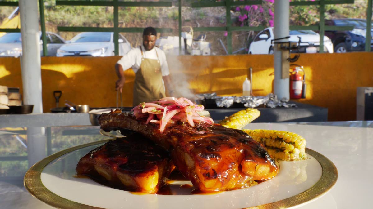 Barbecue spare ribs with Ena’s home-made sauce served with pickled onion and roasted corn cob.