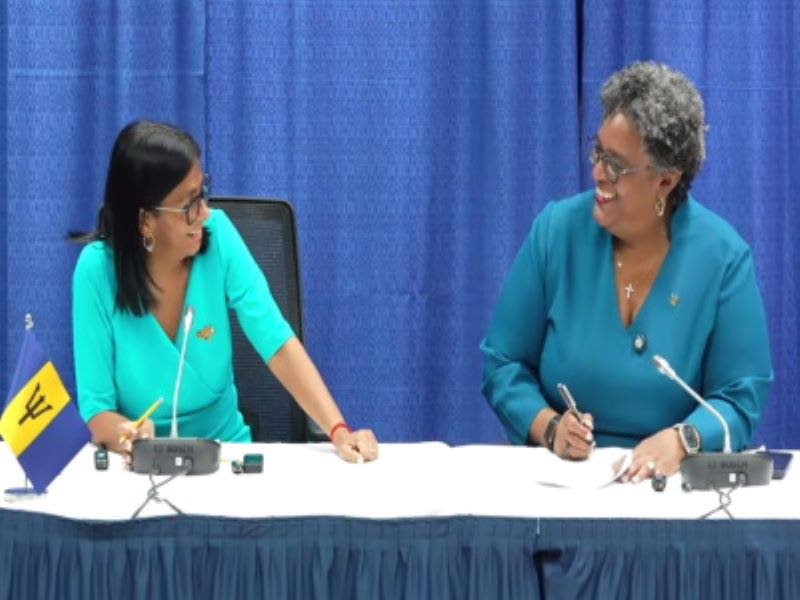 Venezuelan acting President Delcy Rodriquez (left) meeting with Barbados Prime Minister Mia Mottley on Monday.