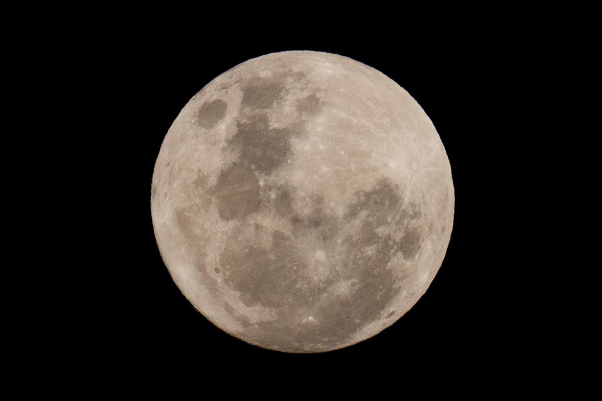 A blue moon rises in San Jose de Maipo outskirts of capital Santiago, Chile, on May 30, 2026. 