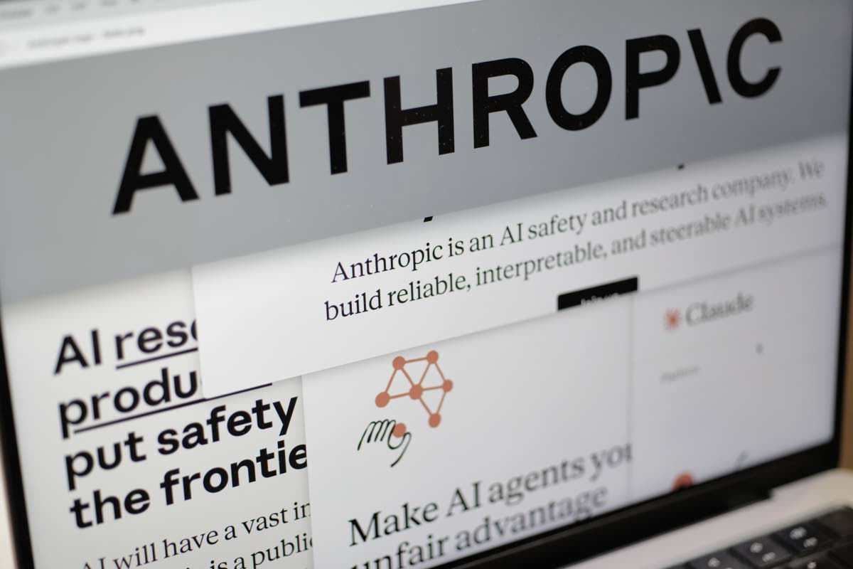 Pages from the Anthropic website and the company’s logo are displayed on a computer screen in New York, February 26, 2026. 