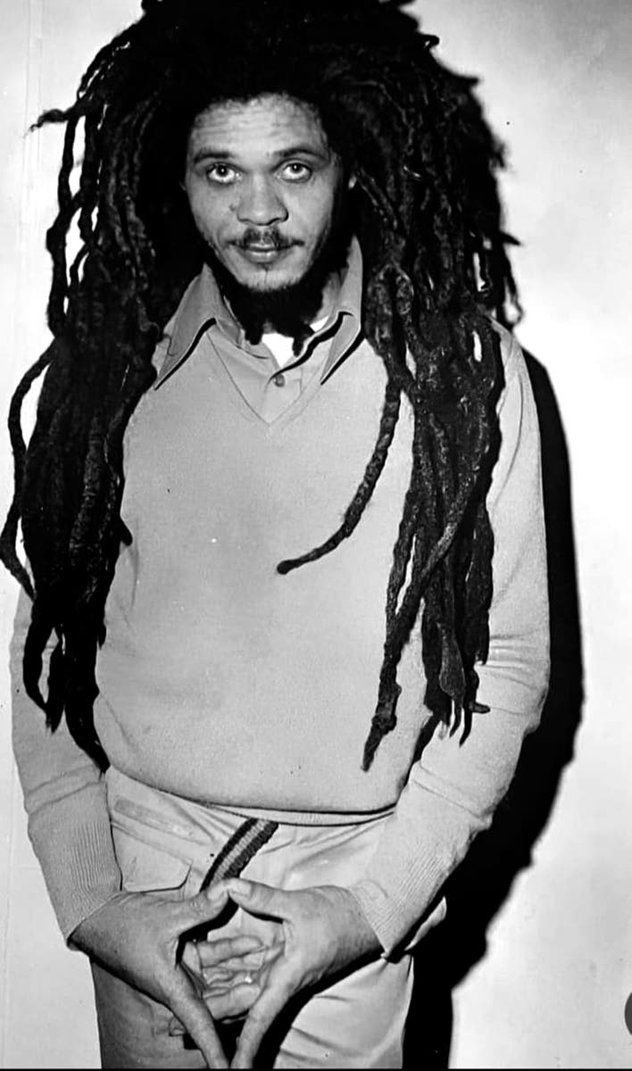 A young Fred Locks.