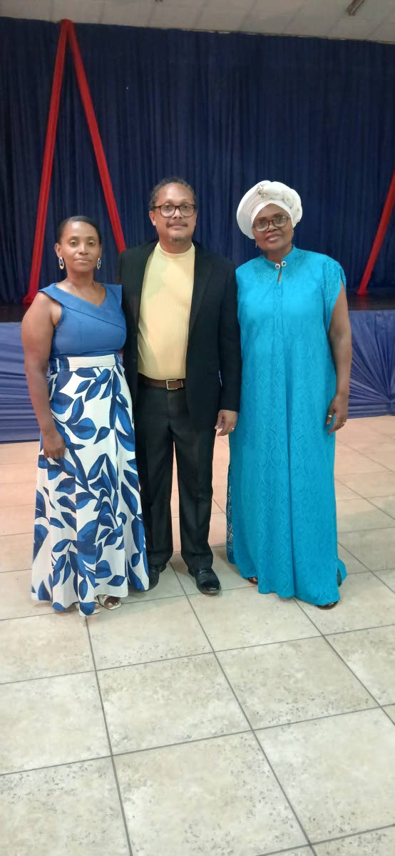  From left: Vocalist Bertha Hooker Bryan, of New Life Tabernacle, on Providence Island; Reverend Ignacio Barrera Kelly of the San Andres Baptist Association; Julia Martinez Reid of the First Baptist Church of San Andres, were some of the participants in th