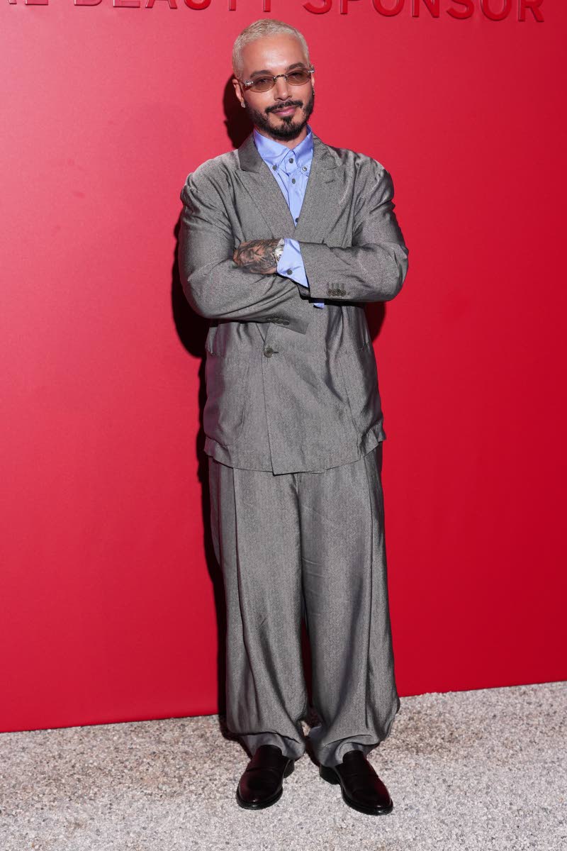 J. Balvin keeps it cool and collected for the Armani dinner.