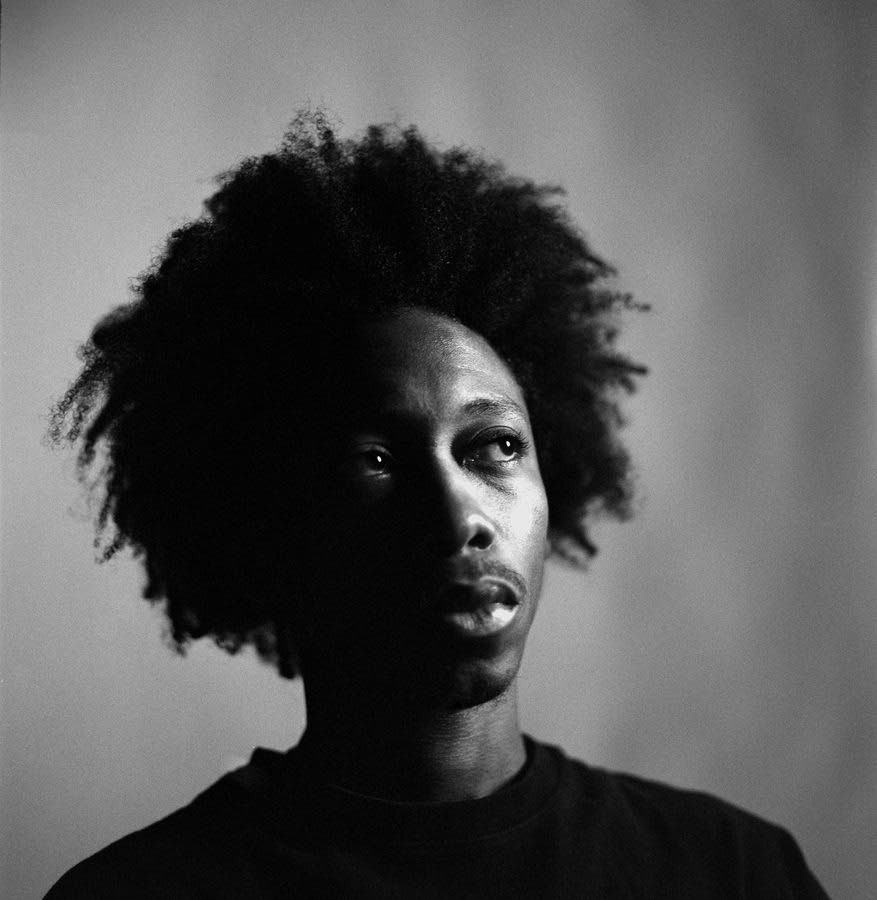 Whosrila is an emerging Kingston-born reggae crossover artiste blending reggae, hip-hop and R&B.