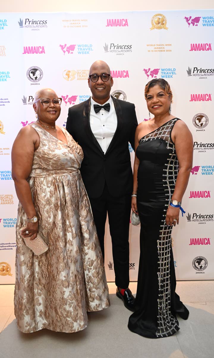 Island Car Rentals CEO and owner Ryan Parkes is flanked by Montego Bay branch managers Sheralyn Brown (left) and Constance Wright. 