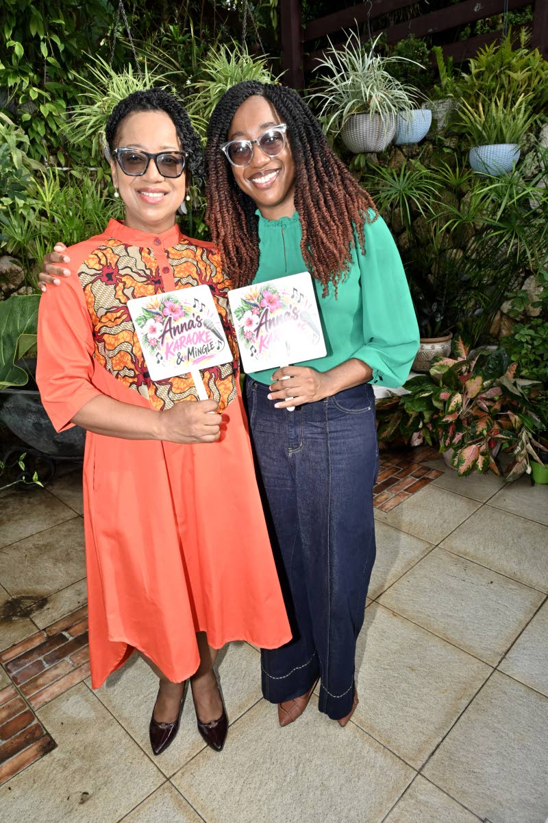 Dr Hillary Hines (right) and mom, Dr Hopelin Hines, share a stylish moment as they show their support at Anna’s Kicking Ass Karaoke Fundraiser.