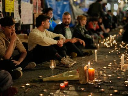 Protesters gather after the reported death of María del Carmen Abascal, the 87-year-old woman whose eviction sparked nationwide protests, in Puerta del Sol square in Madrid, Wednesday.