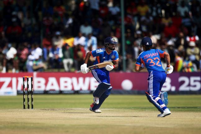 AP 
India’s captain Shreyas Iyer (left) with his batting partner Ishan Kishan run between the wickets during the second T20 cricket match against Zimbabwe in Harare, Zimbabwe, yesterday.