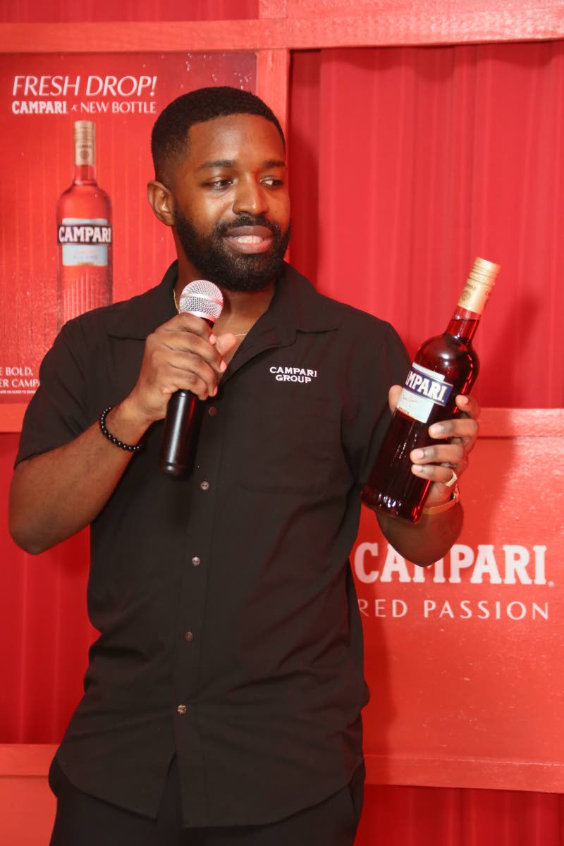 Campari Group Brand Manager Jerome Walters took centre stage, warmly welcoming guests to the lyme and sharing insights into the inspiration behind the new bottle design.