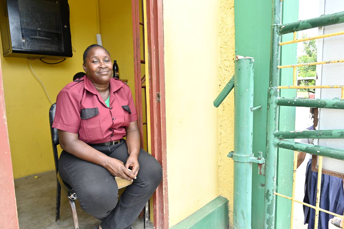 
Petersfield High School security guard Joan Forbes Scarlett is unsure how her children’s back-to-school expenses will eb met for them to start school next week. Having lost their home to Hurricane Melissa, her family now lives in an unfinished abandoned