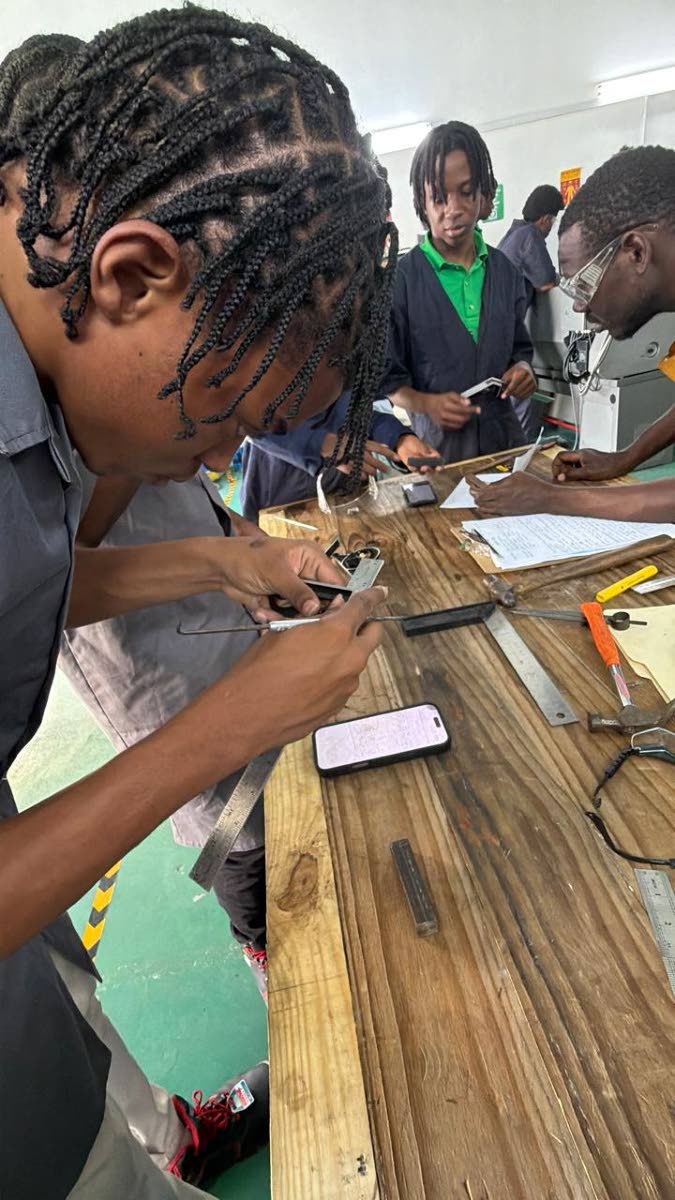 Teacher opens STEM lab to support damaged western schools | News ...