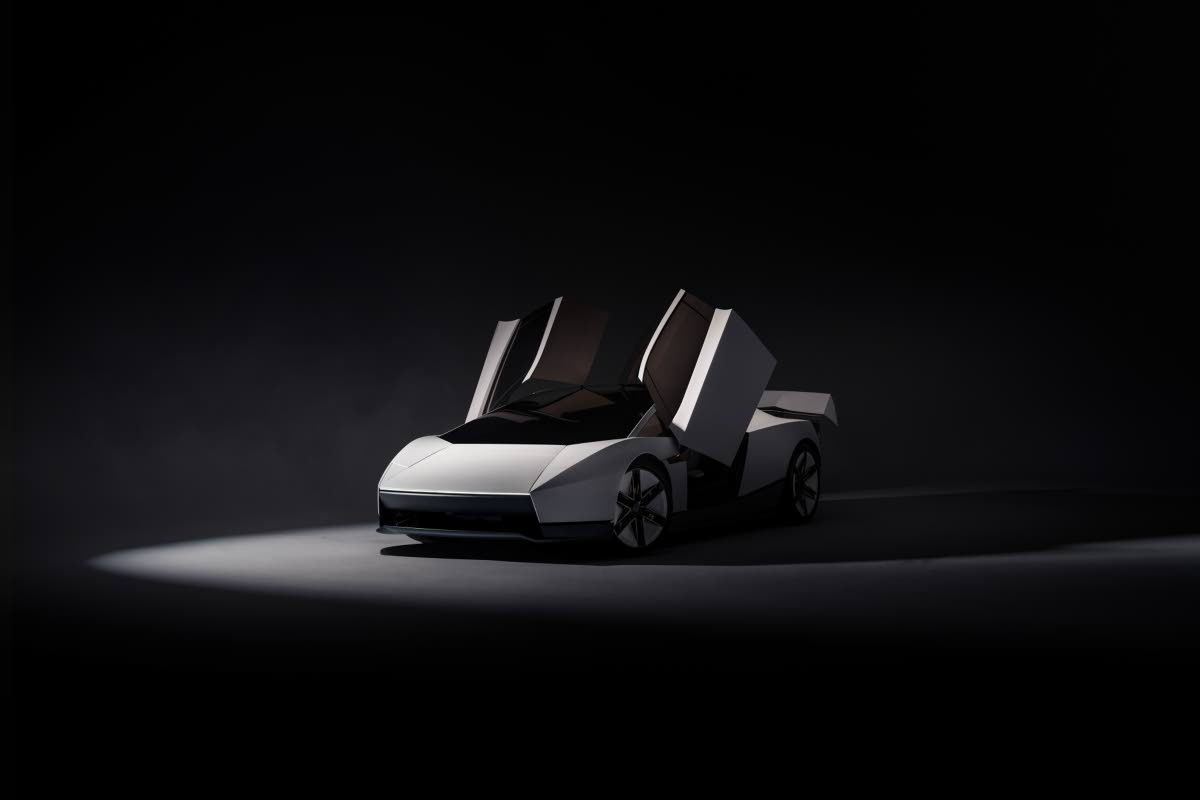Tesla Roadster unvieled in the week.